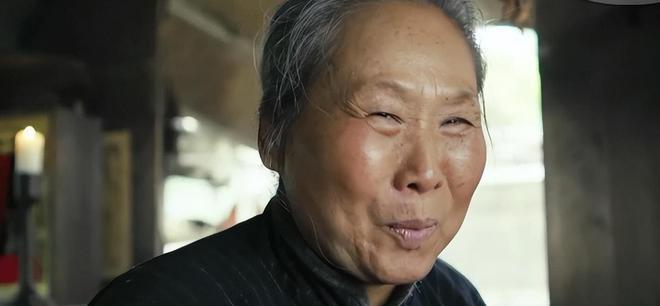 《冰雪尖刀连》真的是变＂神剧＂了