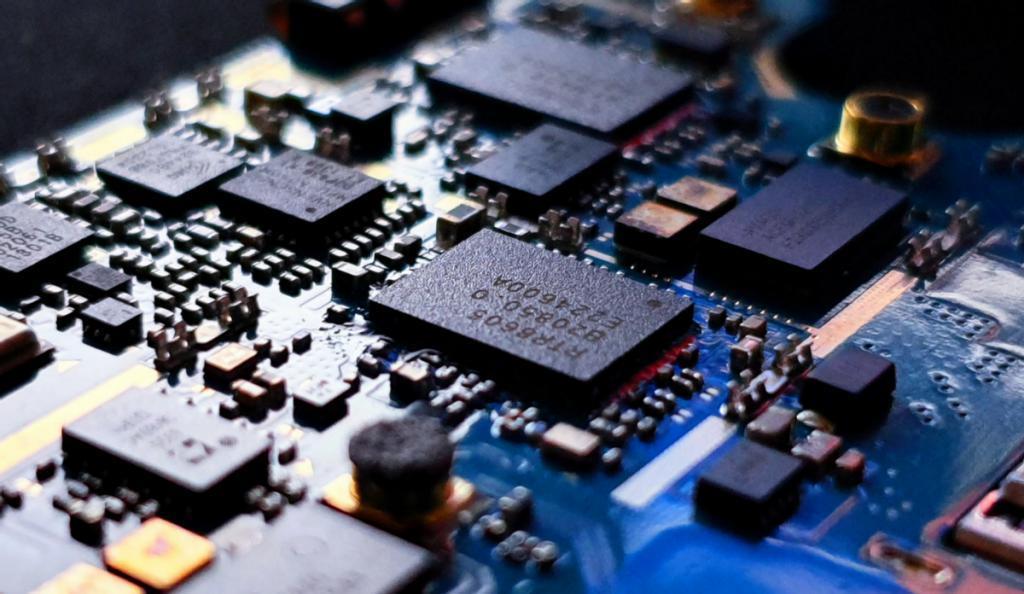 半导体寒冬依旧，高通或酝酿新一轮降价