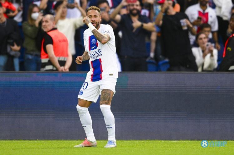 利雅得新月官宣内马尔加盟