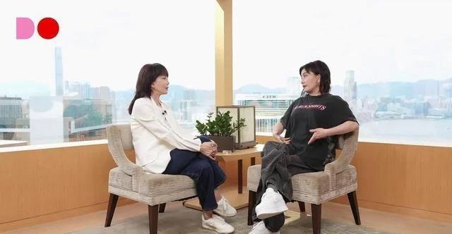 赌王女婿病危抢救过程曝光：手术做了4天，术后每天输血