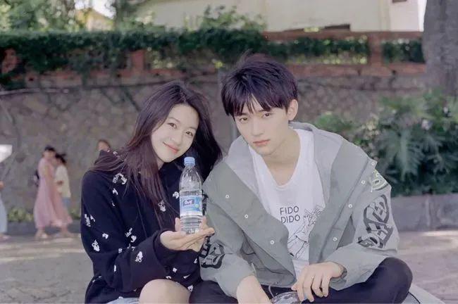 庄达菲资源压李庚希？第五代京圈公主，也要分个三六九等