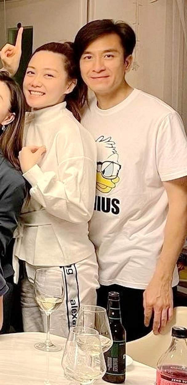 曝黄心颖申请排期结婚，嫁年长14岁乐队鼓手，男方离过婚