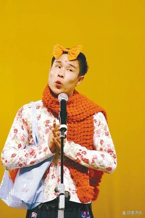 小沈阳身处低谷，被专家学者围猎，郭德纲为其打抱不平