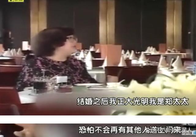 36岁郑欣宜“孤独”人生，妈妈早逝爸爸另娶，被抑郁症折磨