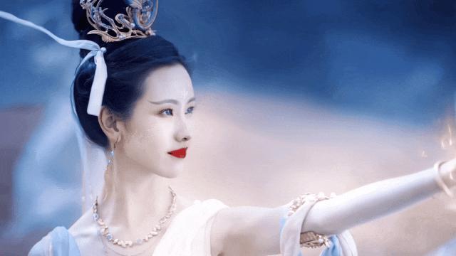 她这是彻底摆烂了?