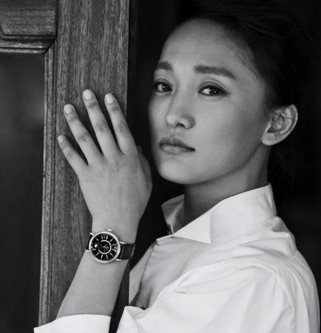 周迅：谈过7段感情，离过一次婚，她到底追求什么