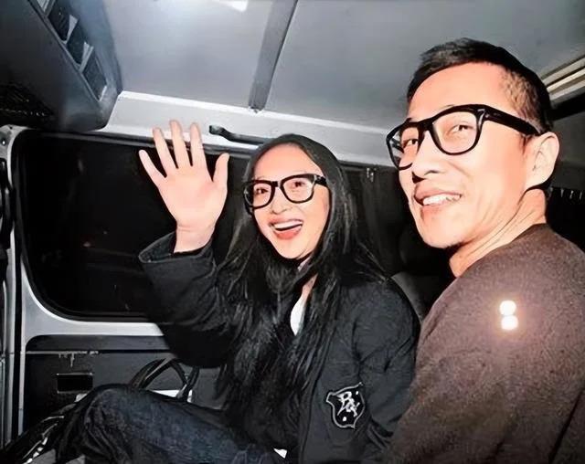 周迅：谈过7段感情，离过一次婚，她到底追求什么