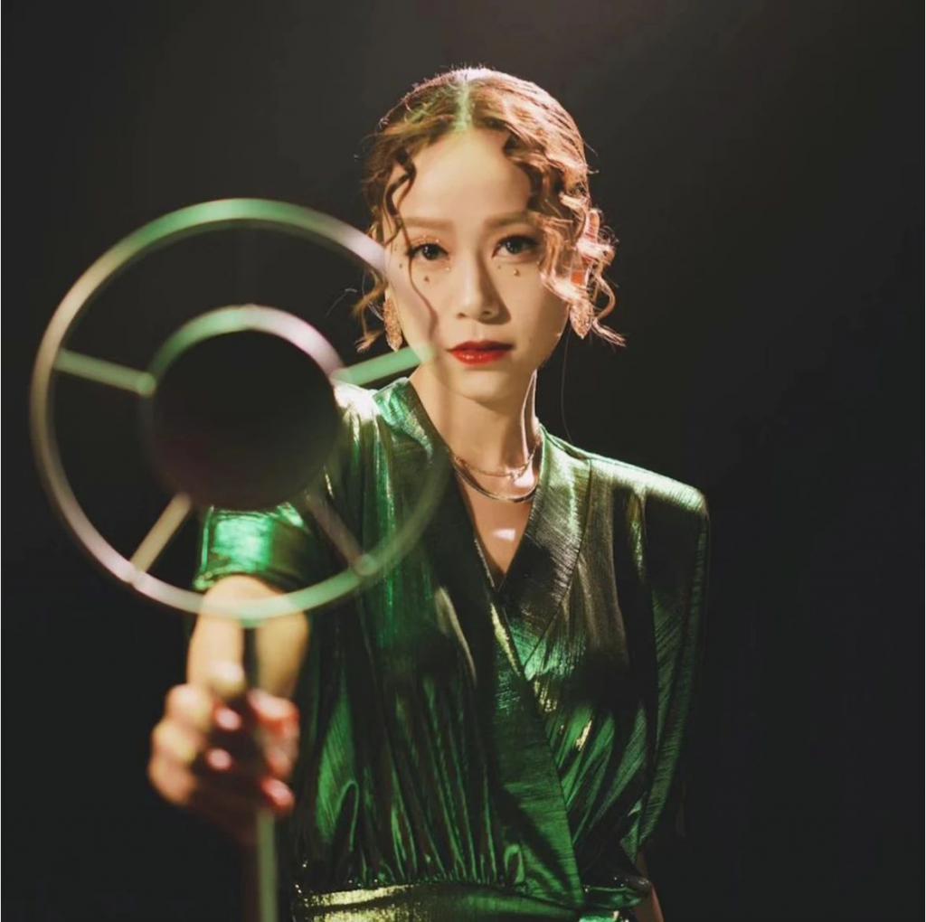黄心颖宣布结婚，嫁大龄二婚普男，没有否认怀孕传闻
