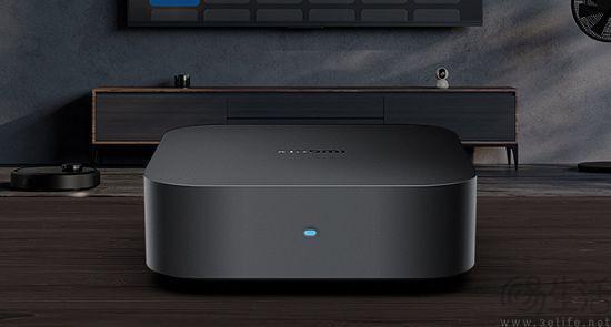 不止带屏智能音箱，小米这款新品更是智能家居中枢