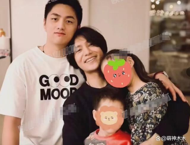 陈坤发文否认有俩儿子，称是亲戚的孩子，狗仔也帮忙澄清