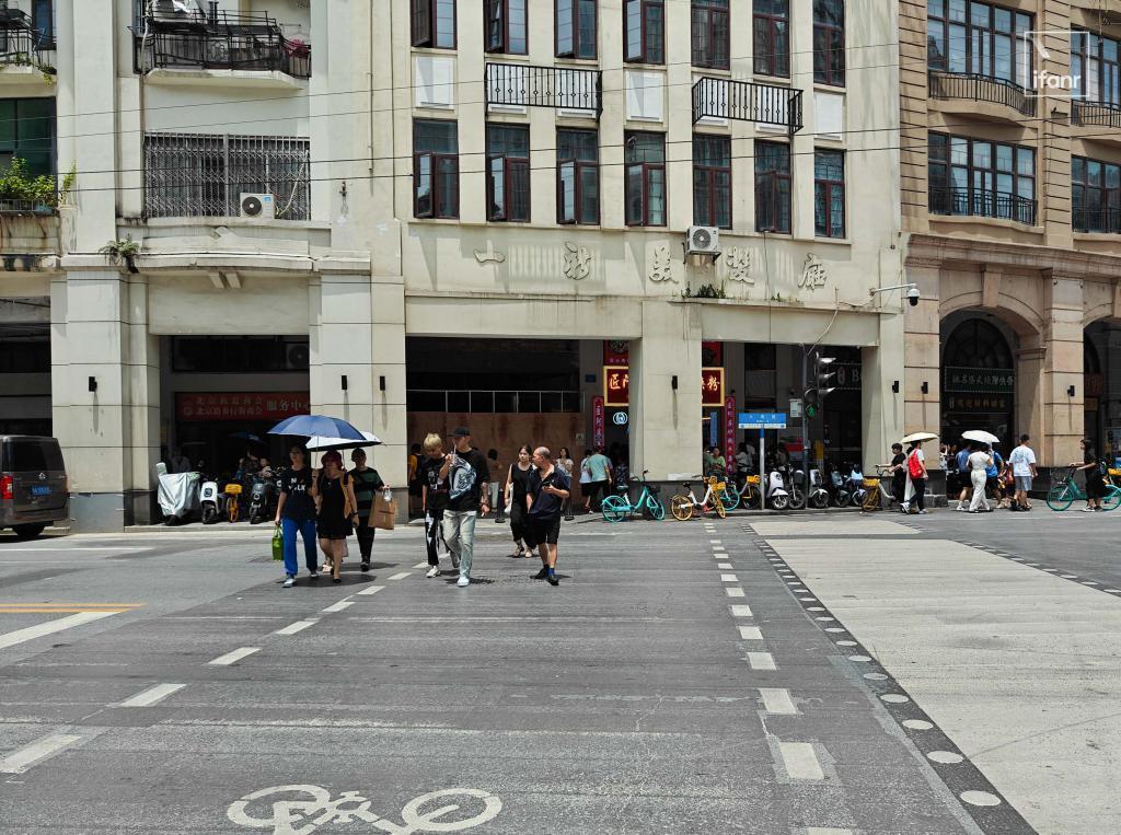 一加 Ace 2 Pro 体验：2999 元起售，内存比电脑还大的真香性能旗舰