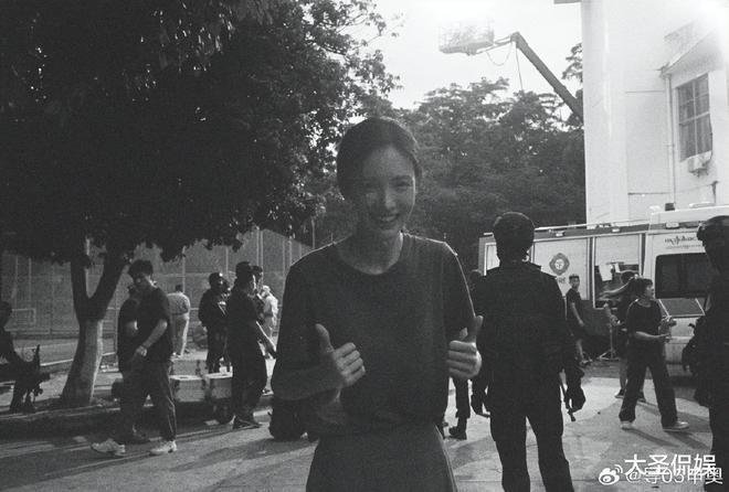 《孤注一掷》不敢播的几分钟,才是万千金晨的悲哀