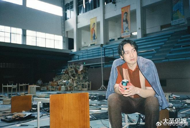 《孤注一掷》不敢播的几分钟,才是万千金晨的悲哀