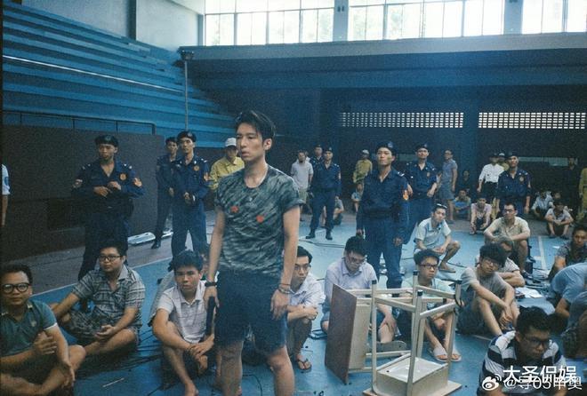 《孤注一掷》不敢播的几分钟,才是万千金晨的悲哀