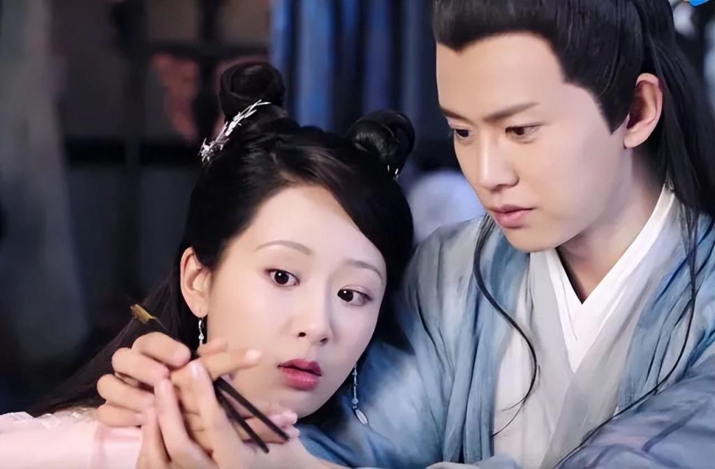 杨紫的“万能CP”体质是如何炼成的？