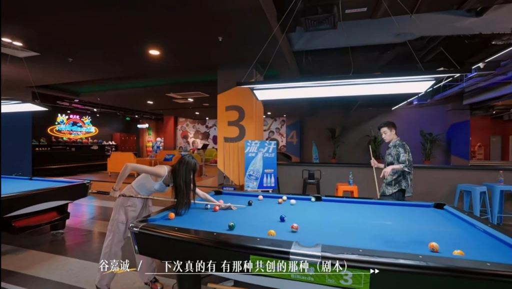 不得不说，这导演阅片量挺广的