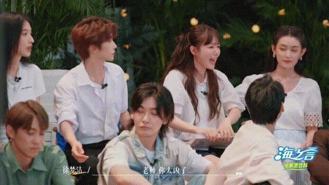 不得不说，这导演阅片量挺广的