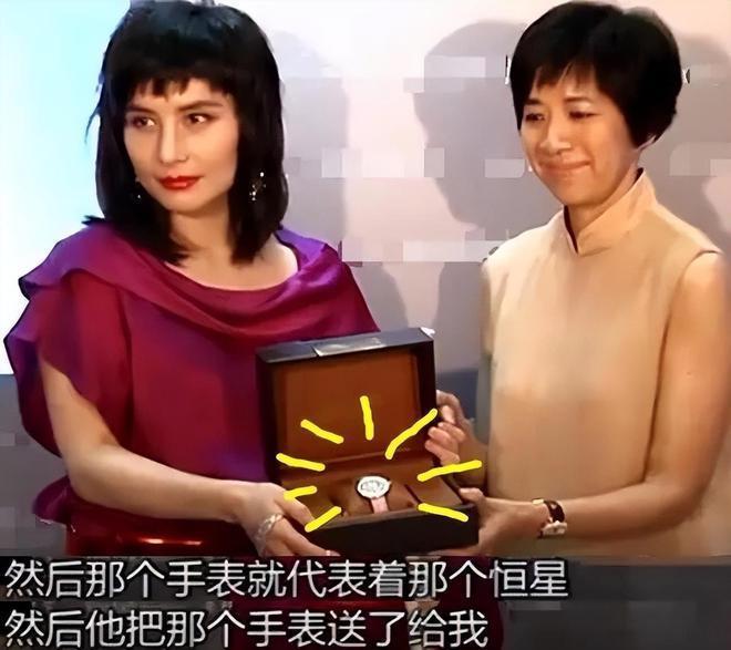 何超仪曝丈夫病情曾命悬一线 获姐姐何超琼打气