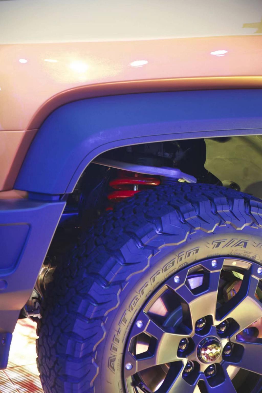 比亚迪发布新品牌方程豹，主打硬派越野，仰望 U8 最强「平替」