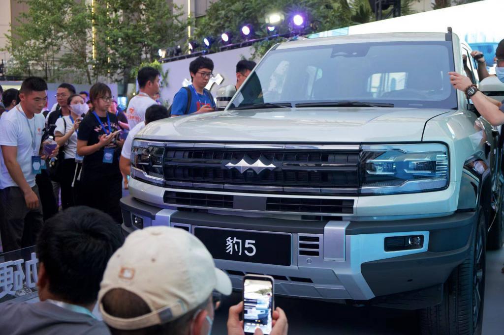 比亚迪发布新品牌方程豹，主打硬派越野，仰望 U8 最强「平替」