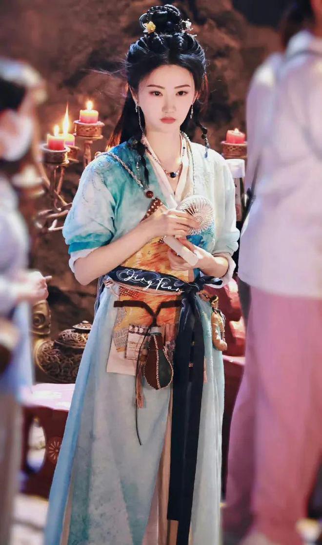 《长相思》收官后追啥?待播古偶杀疯了,杨幂赵丽颖争艳