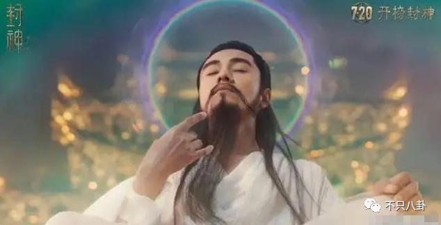 火速否认结婚生子！但他至今都没回应过另一个未解之谜啊……