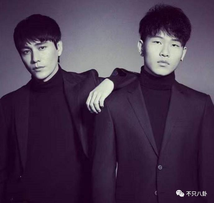 火速否认结婚生子！但他至今都没回应过另一个未解之谜啊……