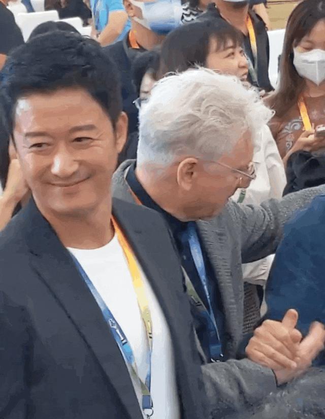 吴京谢楠一唱一和甜蜜依旧，力破婚变谣言！