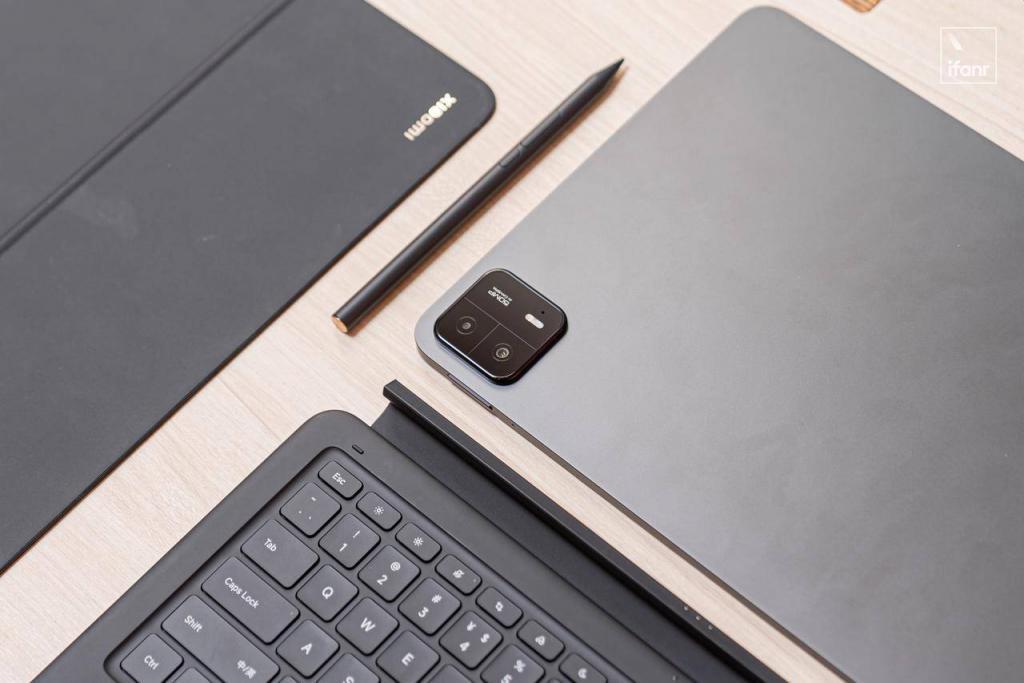 14 英寸大屏登场！加量不加价，小米平板 6 Max 首发体验