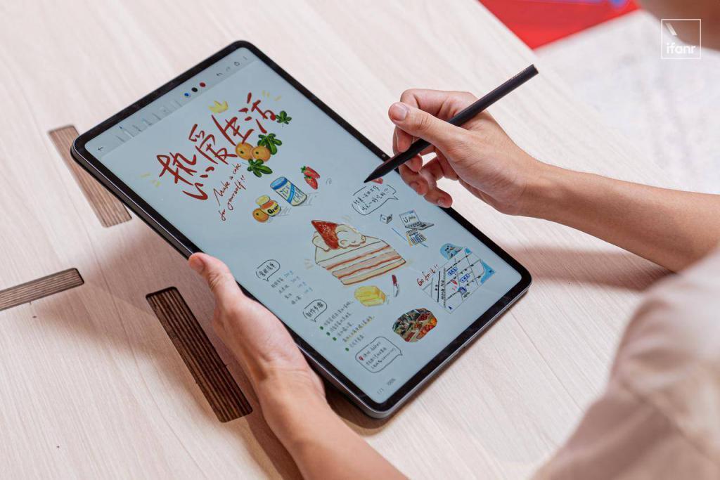 14 英寸大屏登场！加量不加价，小米平板 6 Max 首发体验