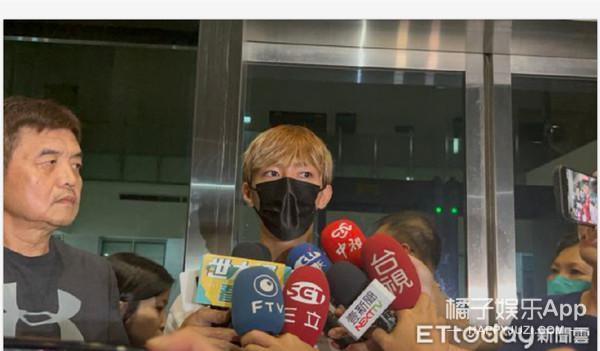 太无助了！她直面压力付出了这么多，结果呢？