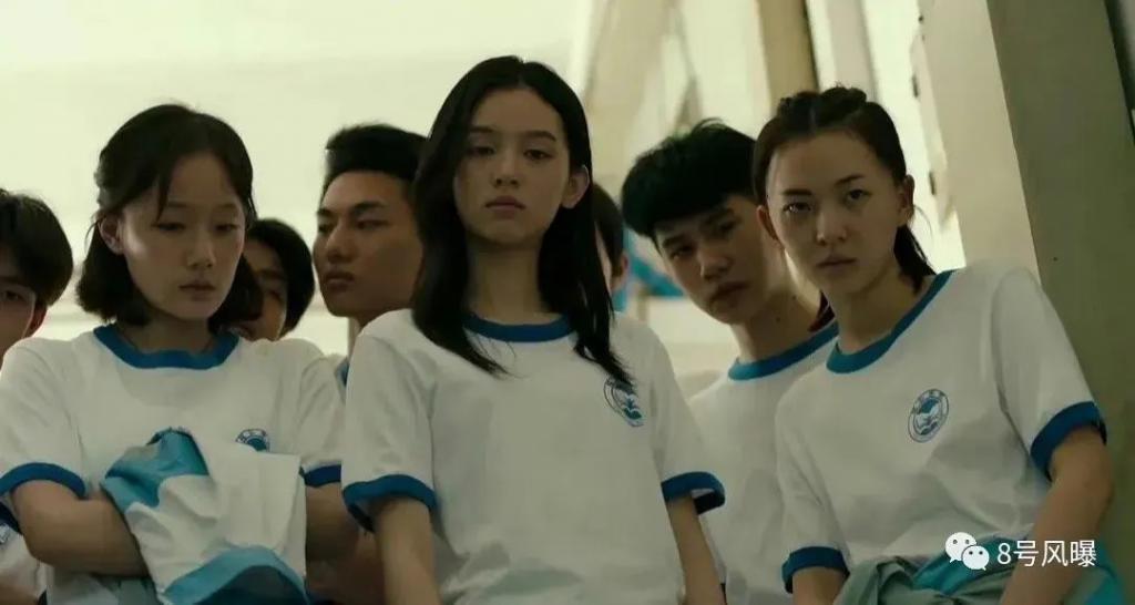 撞脸撞资源，她们谁能赢？