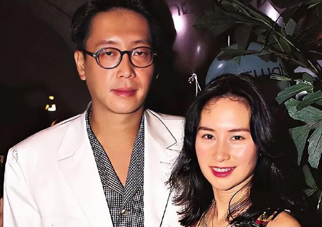 何超琼朴素现身贵州农村！主动拥抱村民，曾给当地捐200万