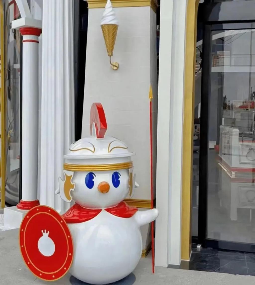 蜜雪冰城给“茶饮文学”加了一把火