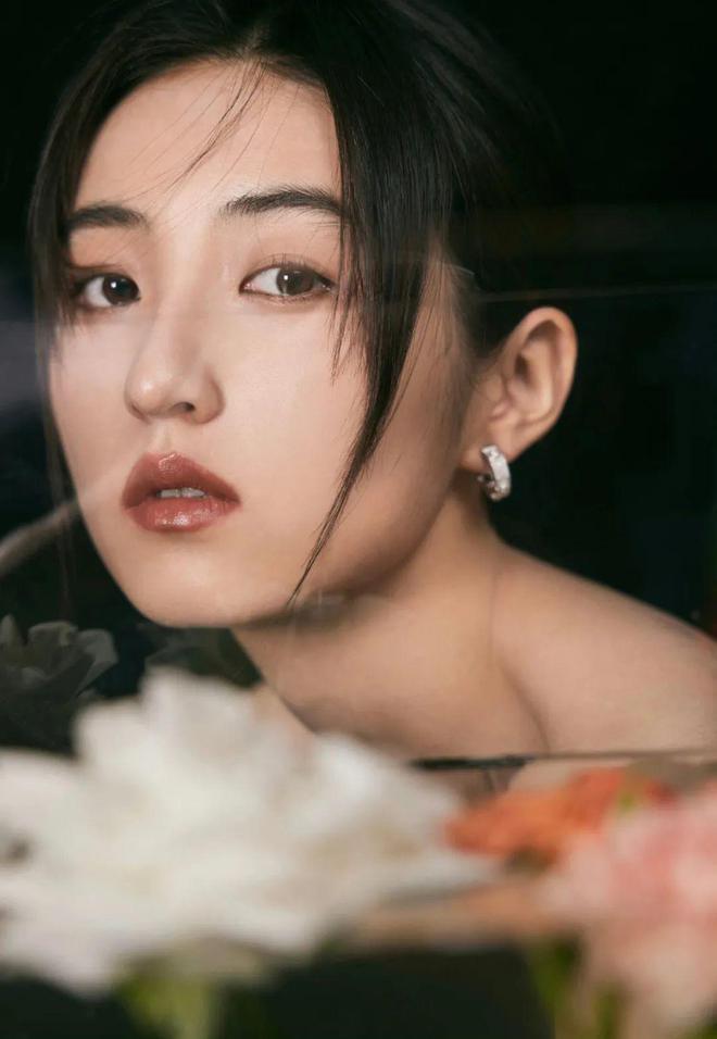 张子枫变时髦了，她做对了什么？