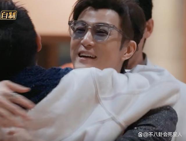 《披哥3》开播，50 哥哥身材健硕，林志颖略微脸歪