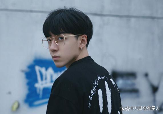 李玟不是个例,深扒电视台的真实内幕,比你想象中更“黑”