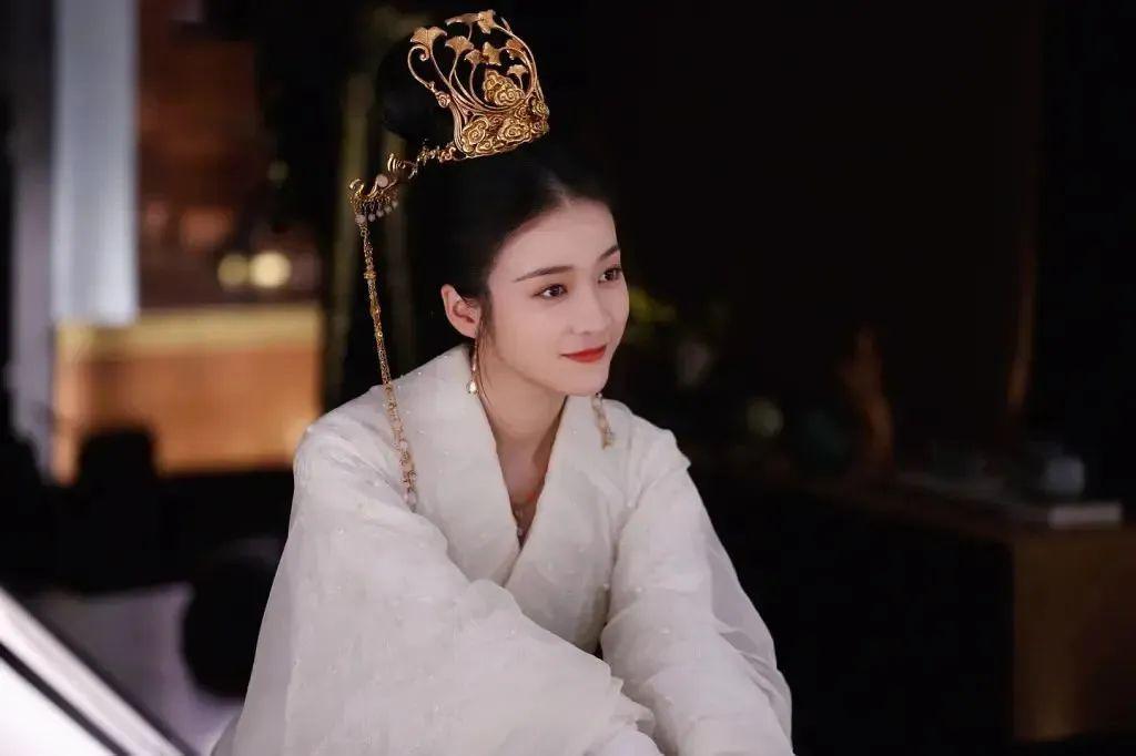 95花top、绯闻缠身多年，还能翻身吗？