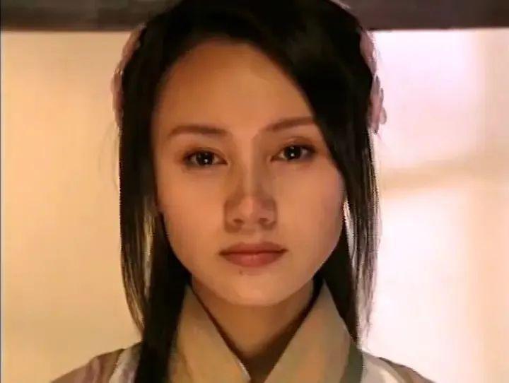 不争不抢？你错看了袁泉