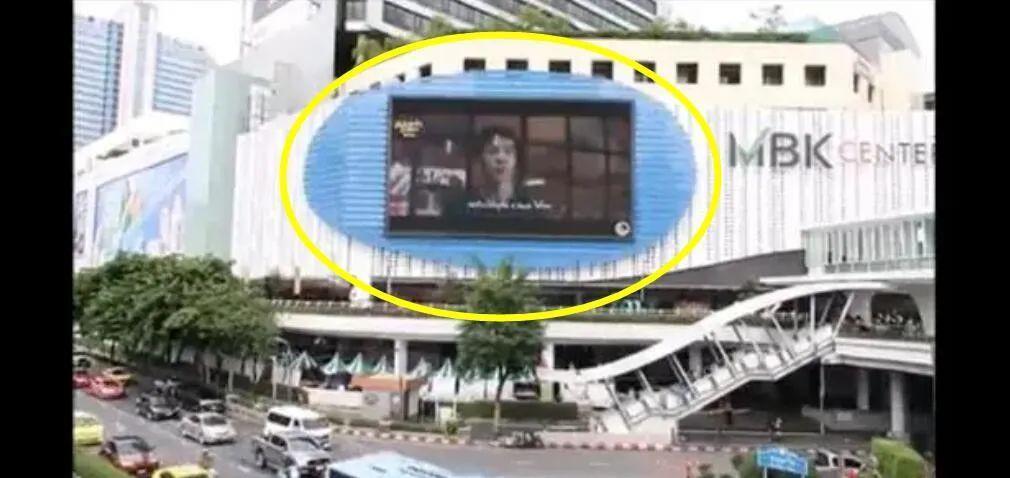 赚了8亿，互相甩锅？