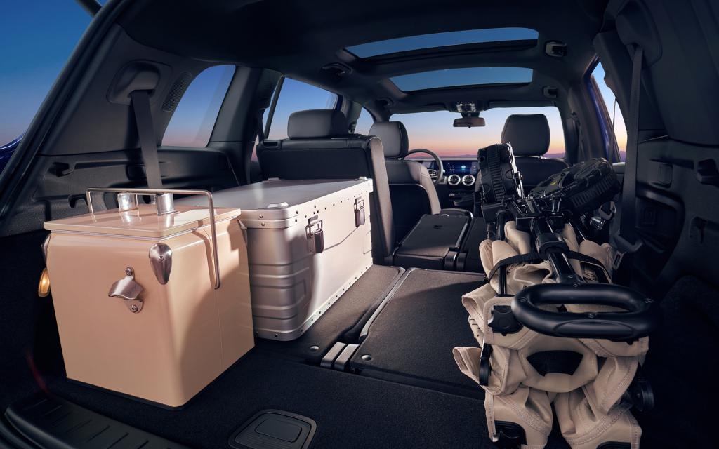 奔驰GLB还能出新款，在座的各位都有责任