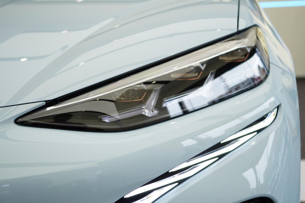 腾势N7体验报告：比亚迪第一款猎装跑车做好了吗？