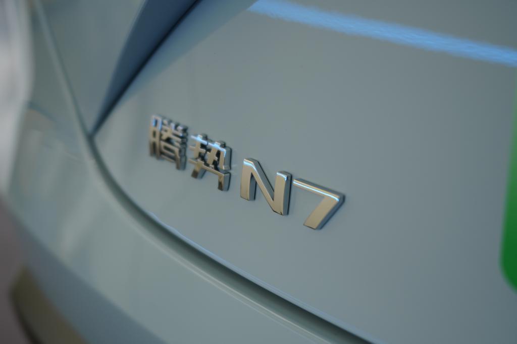 腾势N7体验报告：比亚迪第一款猎装跑车做好了吗？