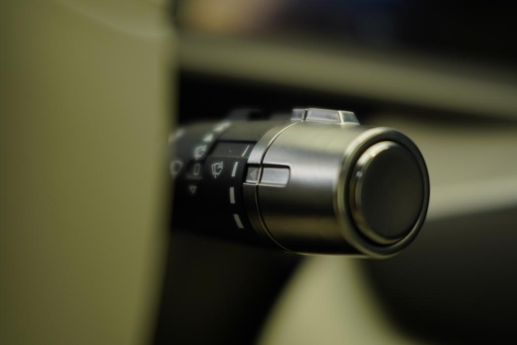 腾势N7体验报告：比亚迪第一款猎装跑车做好了吗？