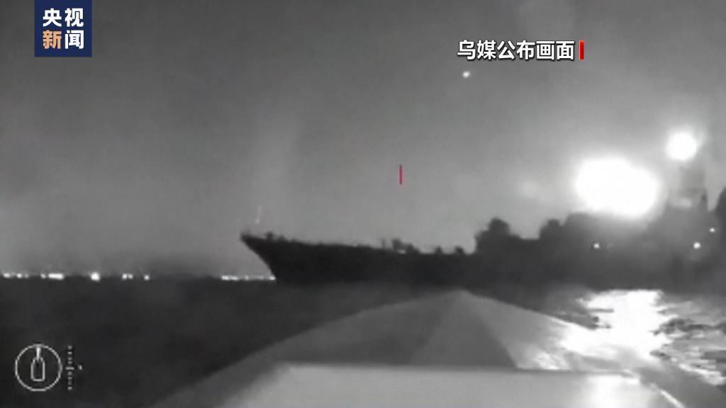 乌克兰公布去年10月袭击克里米亚大桥细节：用薄膜将21吨己烷爆炸物包裹起来，薄膜的厚度经过精心设计