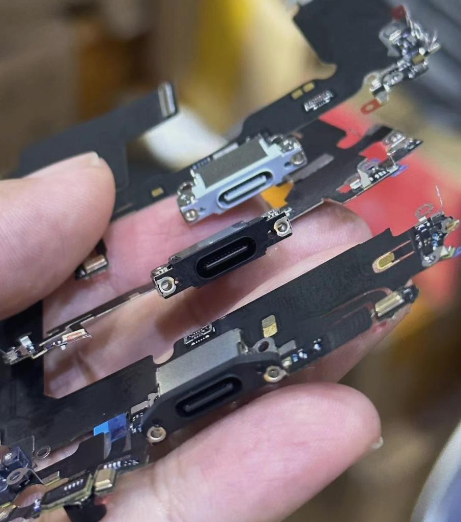 换了C口的iPhone，可能没你想的这么好用。