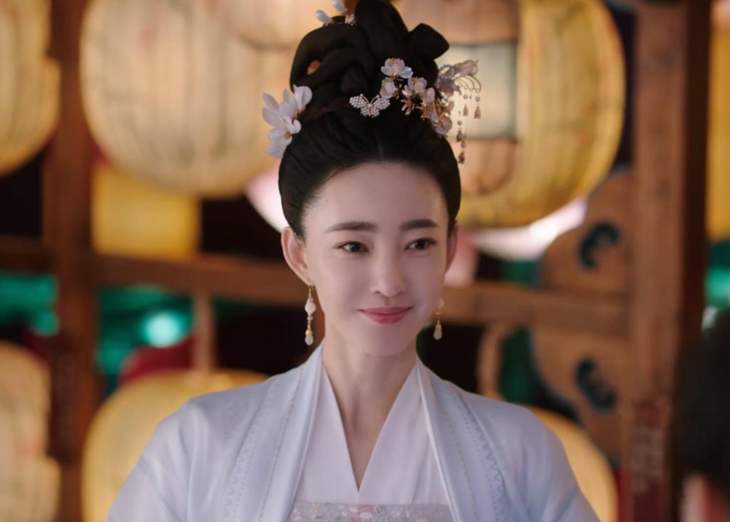 景甜冯绍峰新剧全员扮嫩，磨皮美颜滤镜开太强，脸白得瘆人
