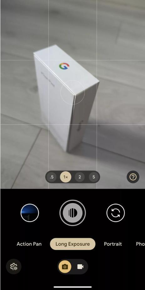谷歌 Pixel 8 系列手机相机界面曝光，拍照和视频模式分离