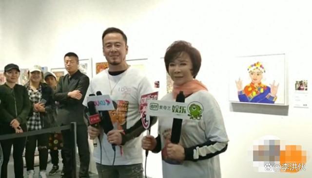 继刀郎风波后，杨坤迎来口碑回转，因多次吐槽《好声音》获赞