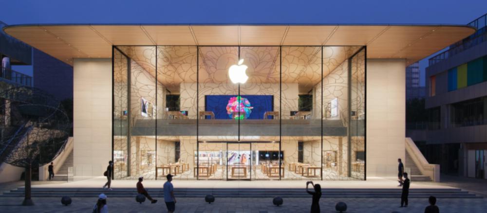 苹果在华，三十不惑